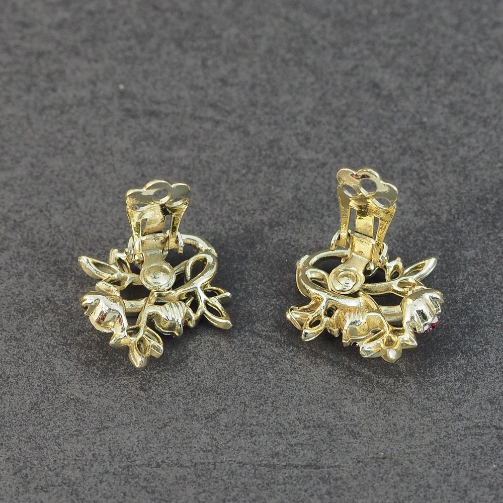 Coro Clip On Earrings Leaf Spray Gold Tone Aurora Borealis Rhinestone Vintage - Picture 5 of 7